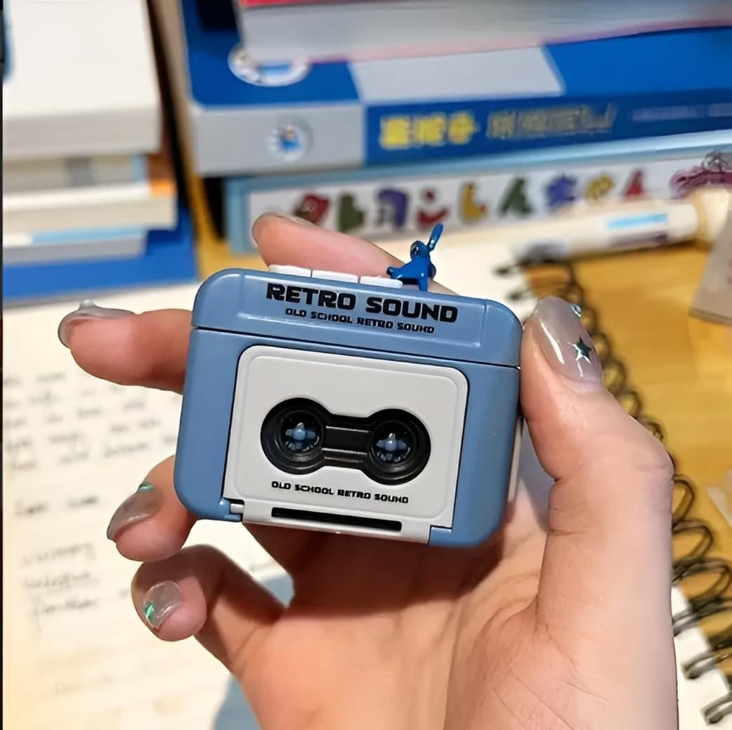 Mini Retro Recorder Keychain – Voice Recording & Cassette Music Pendant Product -Luckily
